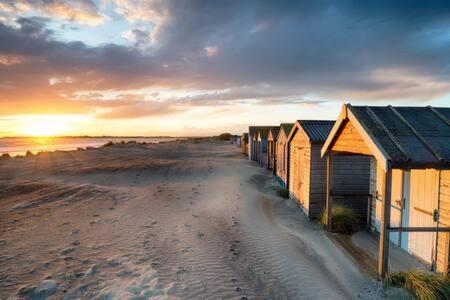 Charming Bolthole 400M To Beach Earnley المظهر الخارجي الصورة